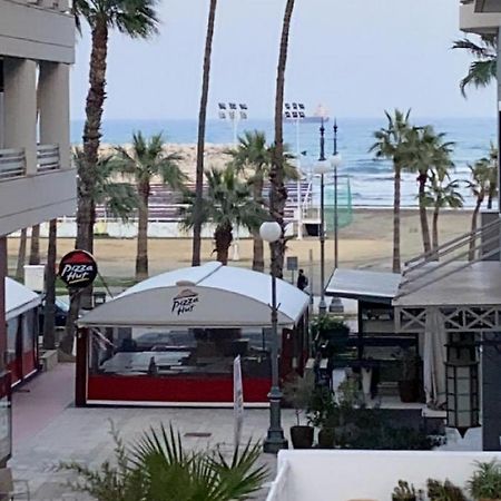 Larnaca Beach Apartment エクステリア 写真