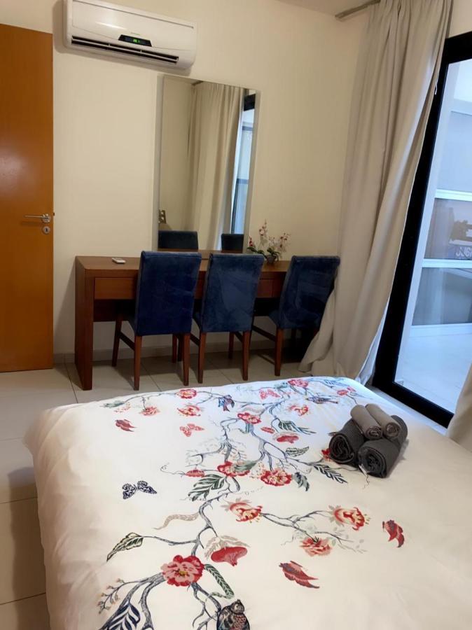 Larnaca Beach Apartment エクステリア 写真