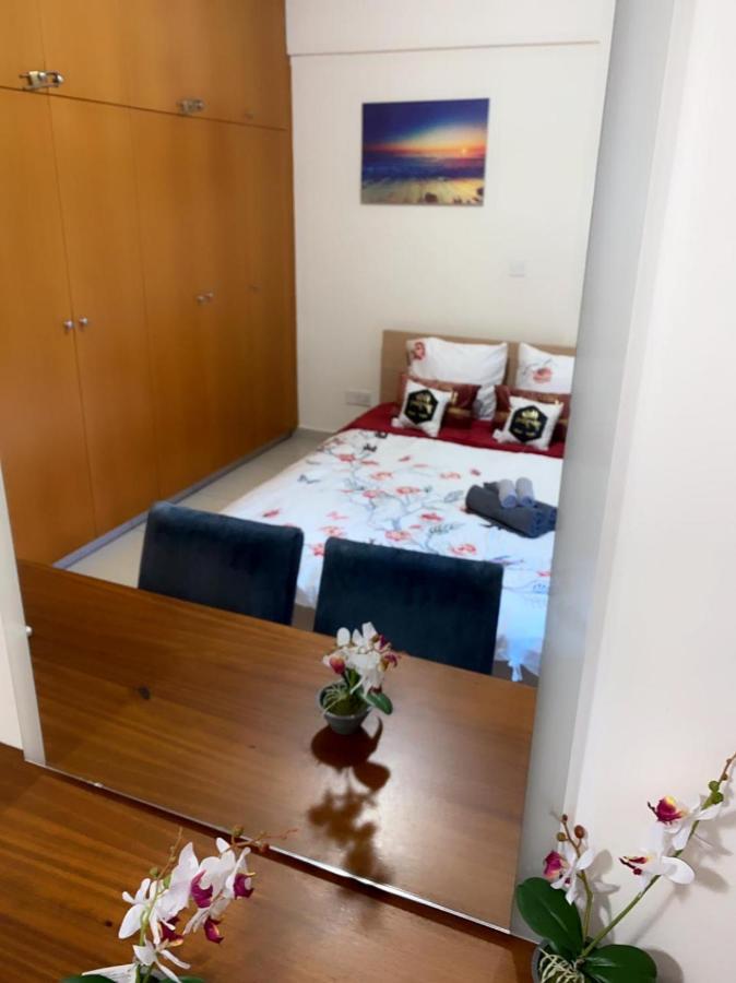 Larnaca Beach Apartment エクステリア 写真